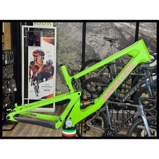 Santa Cruz Nomad CC Frame Size