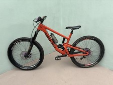 2018 Large Santa Cruz Nomad V4
