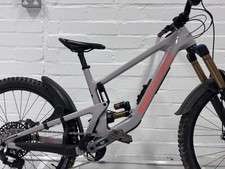 2023 Santa Cruz Nomad V6 CC